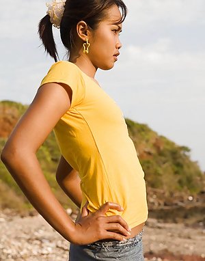 Busty Taiwan Girls Pics