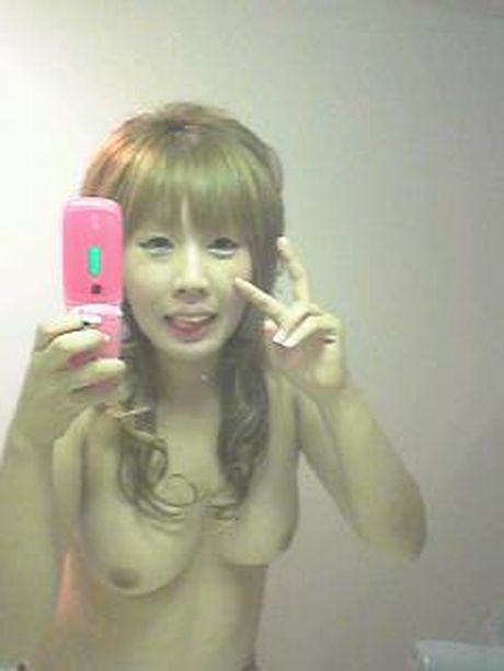 topless azn mirror cuties mix 14